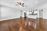 50 Oyster Boulevard - Photo 10