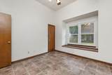 2605 Windsor Lane - Photo 11