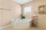 3018 Crown Creek Circle - Photo 32