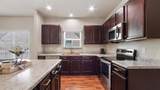 80 Sarona Street - Photo 9