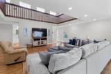 204 Wells Street - Photo 19