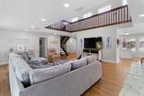 204 Wells Street - Photo 20