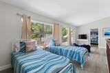204 Wells Street - Photo 33