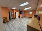 488 James Lee Boulevard - Photo 9