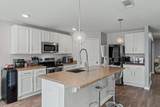 6340 Churchill Circle - Photo 10