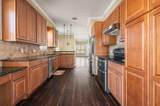 722 Kelly Street - Photo 12