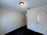 207 Pinoak Court - Photo 9