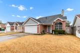 928 Village Lane - Photo 4