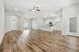 1576 Texas Parkway - Photo 6