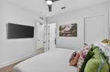 277 The Grove Drive - Photo 22