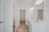 119 Blooming Cove - Photo 18