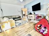 352 Harris Street - Photo 3