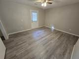 1004 Middle Drive - Photo 18