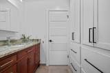 300 Yacht Club Drive - Photo 26