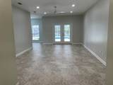 3 Walton Way - Photo 3