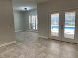 3 Walton Way - Photo 5