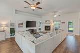 5488 Sa Jones Road - Photo 9
