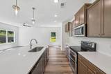 530 Arrowwood Boulevard - Photo 5