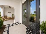 277 The Grove Drive - Photo 17