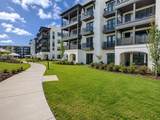 277 The Grove Drive - Photo 5