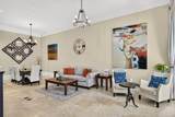 9201 Market Street Inn - Photo 13