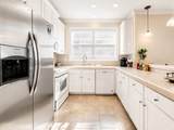 413 La Valencia Circle - Photo 14