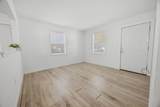 1005 Pinetree Road - Photo 8