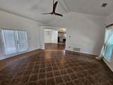 1131 Bay - Photo 12
