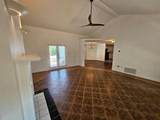 1131 Bay - Photo 13