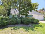 1131 Bay - Photo 4