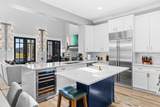 8056 Fountain Lane - Photo 19