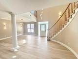 1534 Glenlake Circle - Photo 4