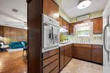 609 Merioneth Drive - Photo 15