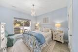 115 Barcelona Avenue - Photo 14