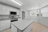 7252 Antoinette Circle - Photo 10