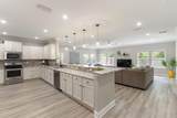 606 Lee Street - Photo 11