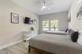 606 Lee Street - Photo 21