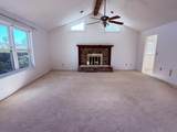 301 Dawn Lane - Photo 3