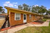 705 Oaklawn Street - Photo 33