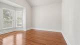 906 Symphony Way - Photo 18