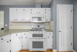 112 Scranton Street - Photo 14