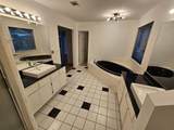 1131 Bay - Photo 27