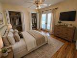 1131 Bay - Photo 30