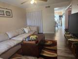 210 Pelham - Photo 22