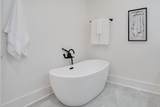140 La Valencia Circle Circle - Photo 60