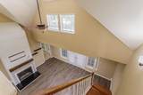 329 Skyline Circle - Photo 19