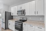 38 Silverthorn Street - Photo 12