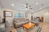 1154 Oakwood Lakes Boulevard - Photo 16