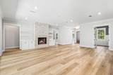 112 Captain Fritz Way - Photo 18