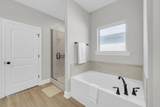 77 Constellation Avenue - Photo 27